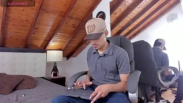 Sebastian Berne online show from February 2025 08:34:01 PM