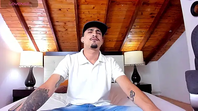 Sebastian Berne online show from March 2025 07:32:02 PM