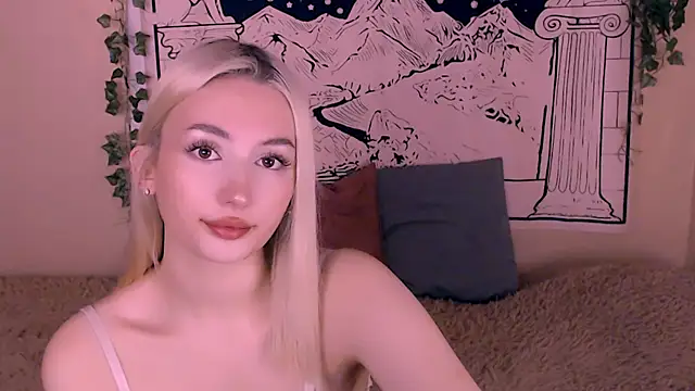 beauty blonde online show from March 2025 05:56:01 AM