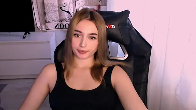 beauty blonde online show from September 2025 02:33:01 AM