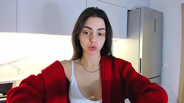 Snapshot of EmiliaZen chatting on February 2025 02:00:02 PM EmiliaZen online show from February 2025 02:00:02 PM