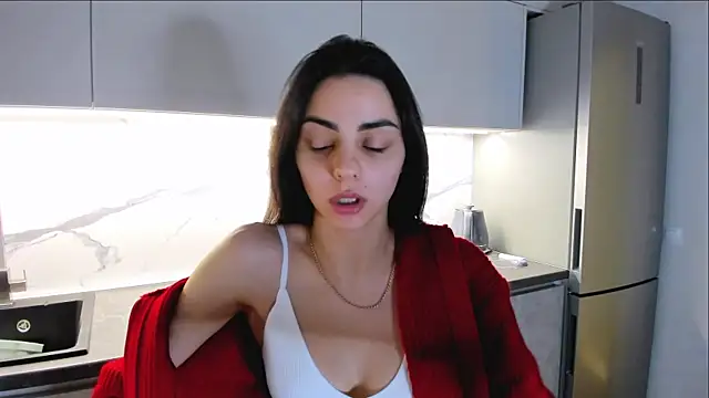 Snapshot of EmiliaZen chatting on February 2025 05:07:01 PM EmiliaZen online show from February 2025 05:07:01 PM