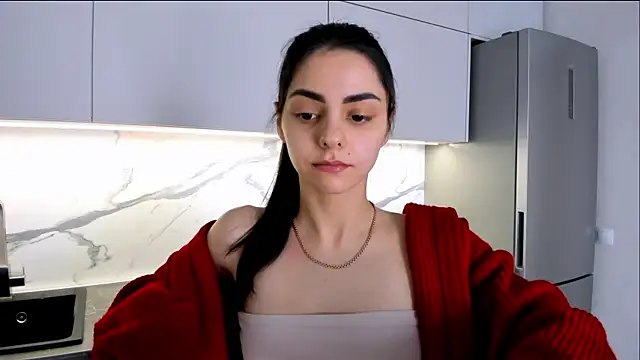 Snapshot of EmiliaZen chatting on February 2025 01:42:02 PM EmiliaZen online show from February 2025 01:42:02 PM