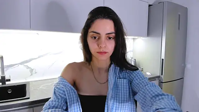 Snapshot of EmiliaZen chatting on March 2025 09:09:02 PM EmiliaZen online show from March 2025 09:09:02 PM