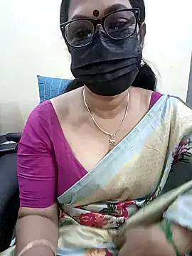 niiveditha online show from February 2025 04:46:01 PM