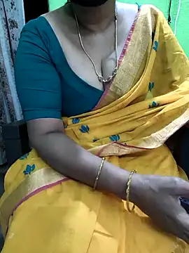 niiveditha online show from November 2025 09:31:01 AM