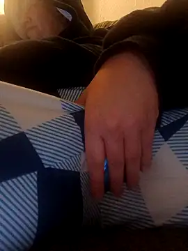 Snapshot of NoLubricantNeeded chatting on October 2025 06:29:02 PM NoLubricantNeeded online show from October 2025 06:29:02 PM