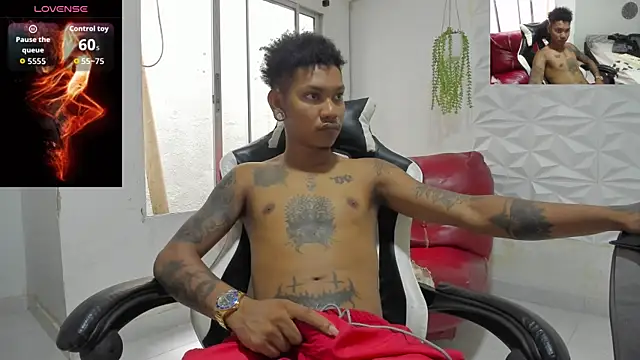 Snapshot of blackdirty420 chatting on October 2025 07:43:01 PM blackdirty420 online show from October 2025 07:43:01 PM