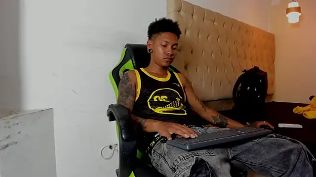 Snapshot of blackdirty420 chatting on October 2025 07:37:01 PM blackdirty420 online show from October 2025 07:37:01 PM