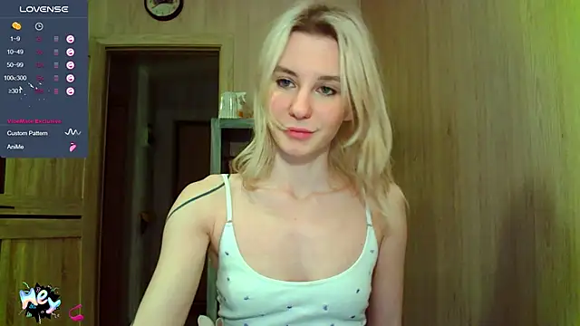 Caramel piegirl online show from March 2025 07:39:01 PM