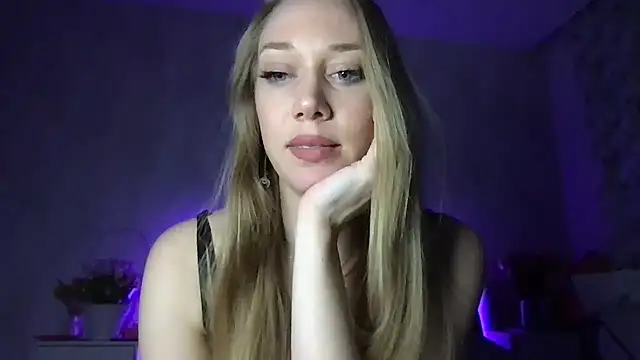 Snapshot of Engel_13 chatting on March 2025 06:30:01 PM Engel 13 online show from March 2025 06:30:01 PM