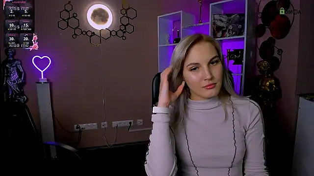 catherine kitty online show from September 2025 07:50:02 PM