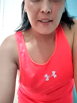 dulce valeriaa online show from February 2025 08:54:01 PM
