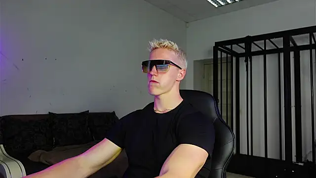 Jacob Devon online show from September 2025 05:40:01 AM