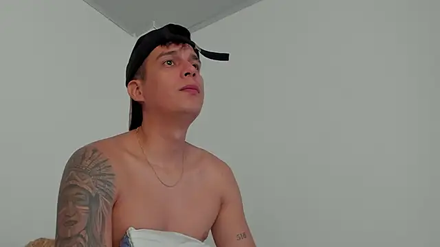 Snapshot of hugosan12 chatting on February 2025 05:21:01 PM hugosan12 online show from February 2025 05:21:01 PM