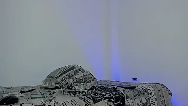 Snapshot of hugosan12 chatting on September 2025 04:39:01 PM hugosan12 online show from September 2025 04:39:01 PM