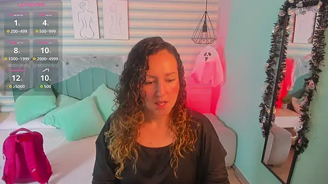 abby apple online show from October 2025 01:48:02 PM