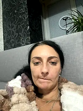 Snapshot of Miroslava1247 chatting on November 2025 02:50:01 PM Miroslava1247 online show from November 2025 02:50:01 PM