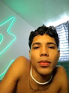 BrawnLove02 online show from March 2025 03:48:02 PM