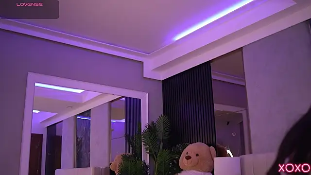 Snapshot of SashaFerrera chatting on November 2025 07:18:02 PM SashaFerrera online show from November 2025 07:18:02 PM