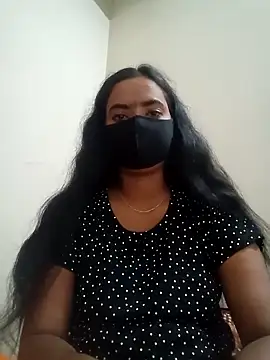 Snapshot of Sexy_pori chatting on February 2025 12:43:02 PM Sexy pori online show from February 2025 12:43:02 PM