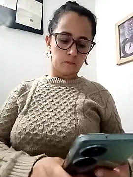 Alanna 11 online show from February 2025 01:41:01 AM