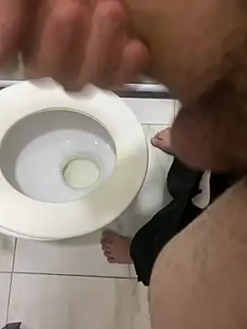 Snapshot of obranquinho21cm chatting on February 2025 10:09:02 PM obranquinho21cm online show from February 2025 10:09:02 PM