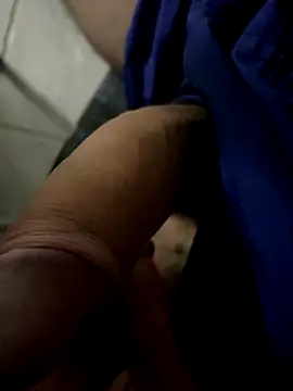 Snapshot of obranquinho21cm chatting on October 2025 02:44:01 AM obranquinho21cm online show from October 2025 02:44:01 AM