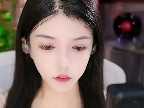 Snapshot of vv-77 chatting on October 2025 04:37:01 AM vv-77 online show from October 2025 04:37:01 AM