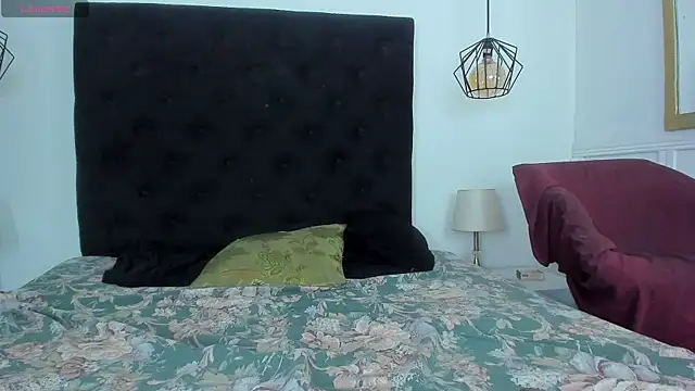 Snapshot of ChanelleJohnson_ chatting on March 2025 07:21:02 PM ChanelleJohnson online show from March 2025 07:21:02 PM