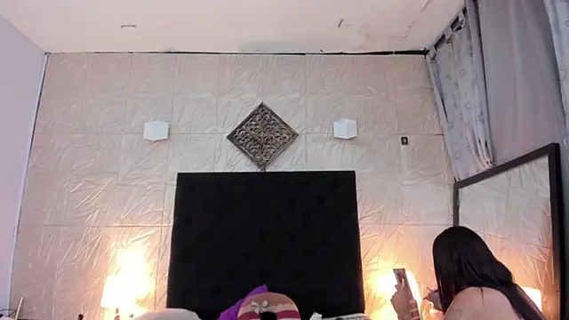 Snapshot of ChanelleJohnson_ chatting on November 2025 10:20:02 PM ChanelleJohnson online show from November 2025 10:20:02 PM