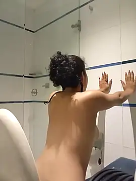 Dhalila  online show from October 2025 03:26:02 AM