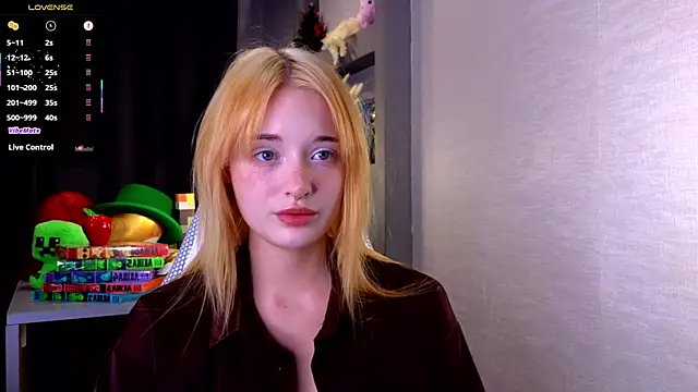 Hisoka akerley online show from September 2025 05:17:01 PM