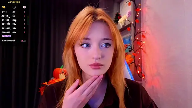 Snapshot of Hisoka_akerley chatting on October 2025 05:58:02 PM Hisoka akerley online show from October 2025 05:58:02 PM