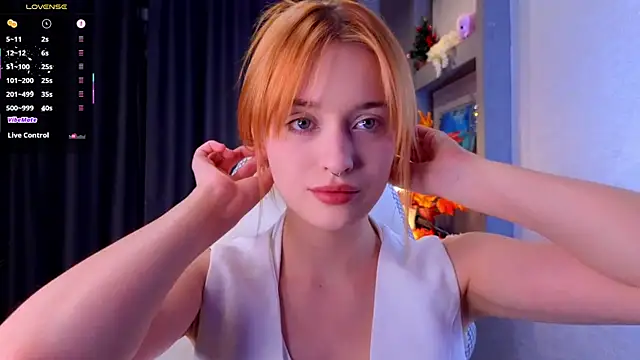 Snapshot of Hisoka_akerley chatting on November 2025 06:19:01 PM Hisoka akerley online show from November 2025 06:19:01 PM