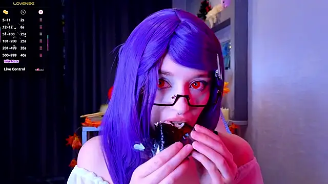 Snapshot of Hisoka_akerley chatting on November 2025 06:18:02 PM Hisoka akerley online show from November 2025 06:18:02 PM