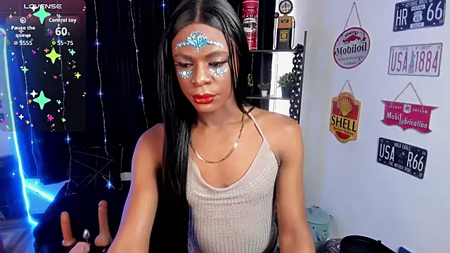 anuvyz miller  online show from October 2025 01:01:02 PM