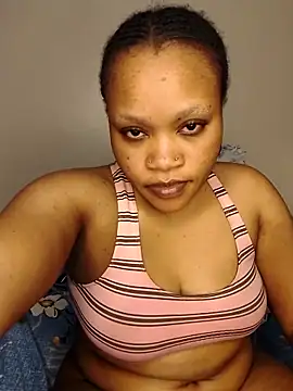 Snapshot of SpeeyTightPussiy chatting on February 2025 08:18:01 PM SpeeyTightPussiy online show from February 2025 08:18:01 PM