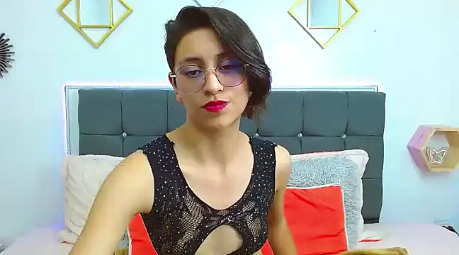 julieth garcia 1 online show from March 2025 07:43:02 PM