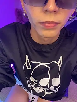 MaikyCooper online show from October 2025 12:34:01 AM