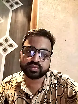 Vij717 online show from October 2025 02:29:02 PM