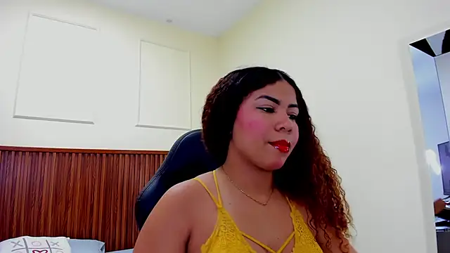 MELINAMARTINS online show from March 2025 07:35:02 PM