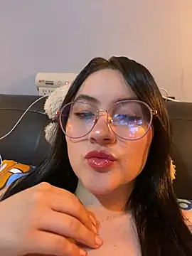 Snapshot of ValentinaOrtiz3 chatting on October 2025 12:20:02 AM ValentinaOrtiz3 online show from October 2025 12:20:02 AM