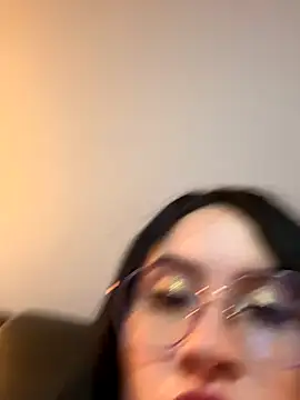 Snapshot of ValentinaOrtiz3 chatting on November 2025 12:00:02 AM ValentinaOrtiz3 online show from November 2025 12:00:02 AM