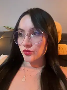 Snapshot of ValentinaOrtiz3 chatting on November 2025 01:59:02 AM ValentinaOrtiz3 online show from November 2025 01:59:02 AM