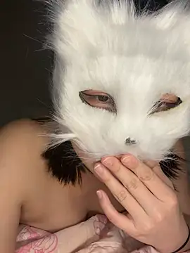 Kor Cat online show from February 2025 06:54:01 PM