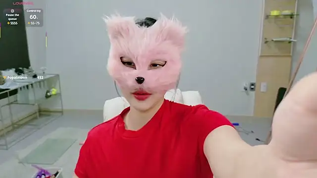 Kor Cat online show from March 2025 05:04:01 PM