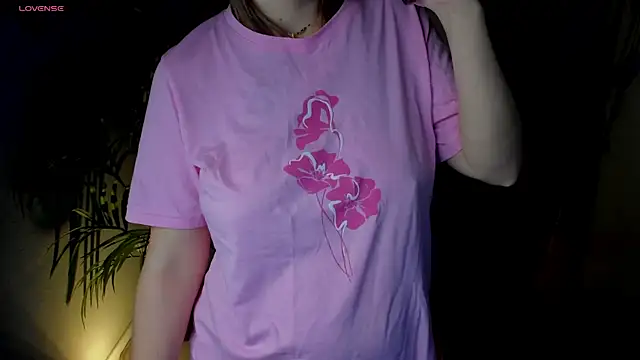 Lika 0ne online show from September 2025 12:10:01 PM