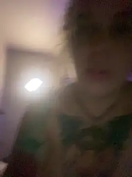 Snapshot of favoritestepsis chatting on September 2025 11:45:01 AM favoritestepsis online show from September 2025 11:45:01 AM