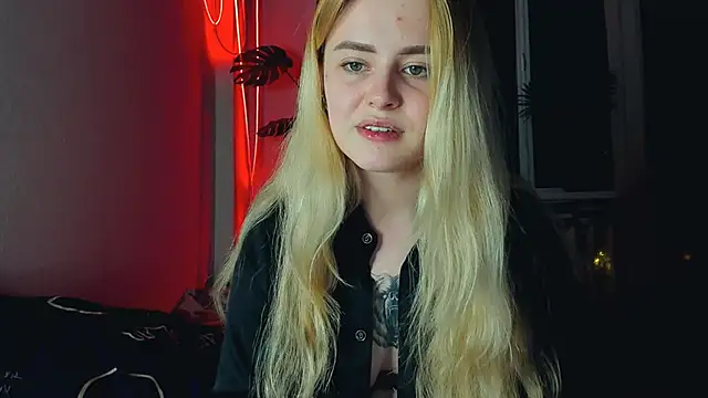 Snapshot of Alexa_Pirs chatting on March 2025 08:44:02 PM Alexa Pirs online show from March 2025 08:44:02 PM